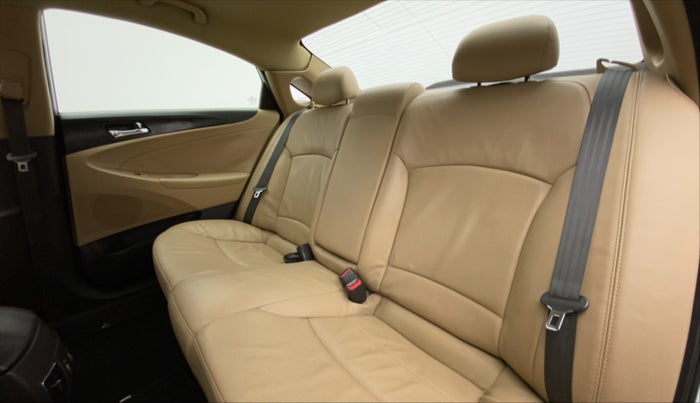 2014 Hyundai Sonata 2.4 GDI AT, Petrol, Automatic, 48,994 km, Right Side Rear Door Cabin