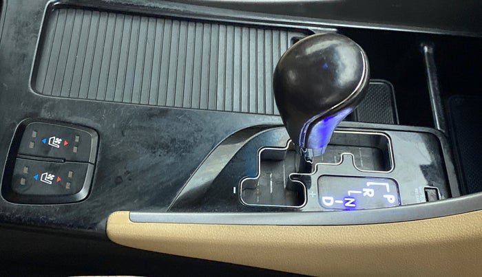 2014 Hyundai Sonata 2.4 GDI AT, Petrol, Automatic, 48,994 km, Gear Lever