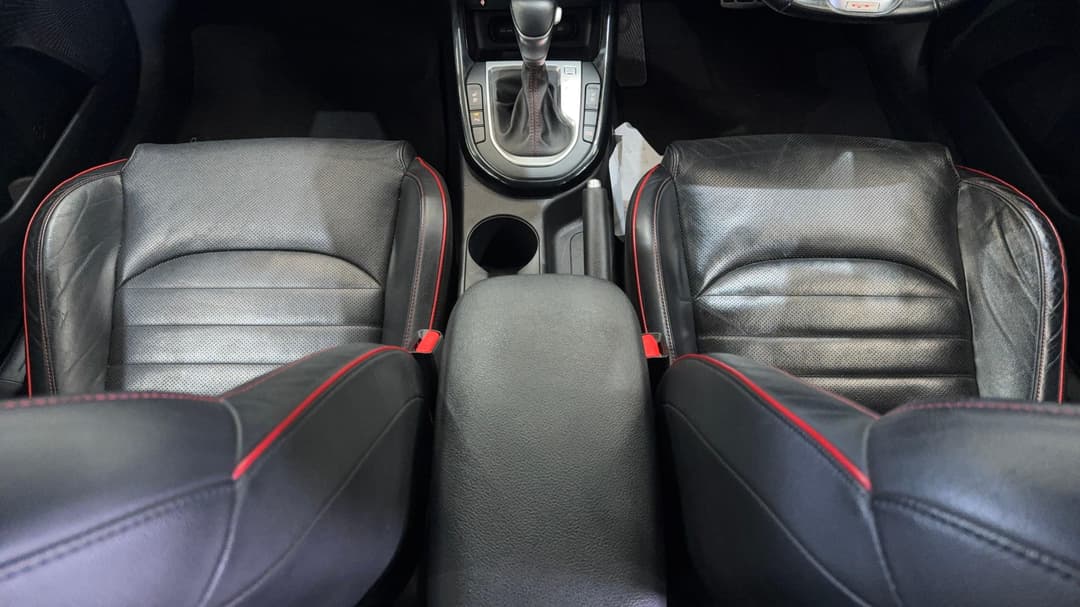 2019 Kia Cerato Gt Safety Pack, Automatic, 47924 km, Center Console