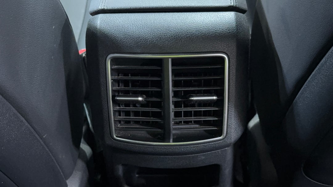Rear A/C Vent