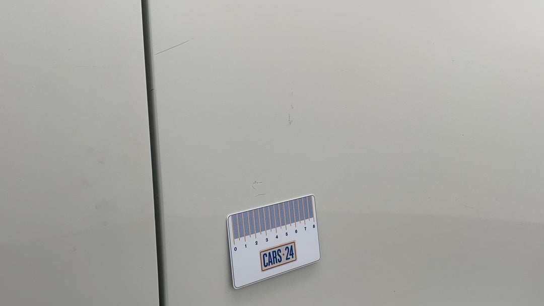 Doors Rear LHS Scratch