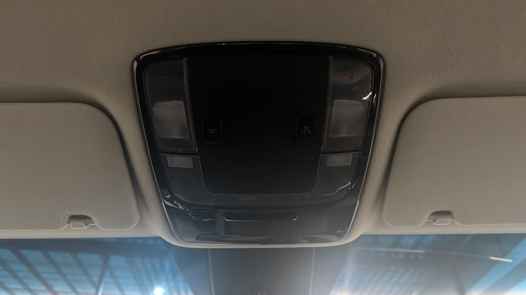 2022 Hyundai Staria Staria, Automatic, 83971 km, On-Roof Controls/Sunglass holder
