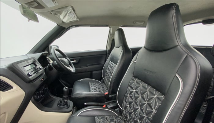 2019 Maruti New Wagon-R VXI 1.2L, Petrol, Manual, 16,272 km, Right Side Front Door Cabin