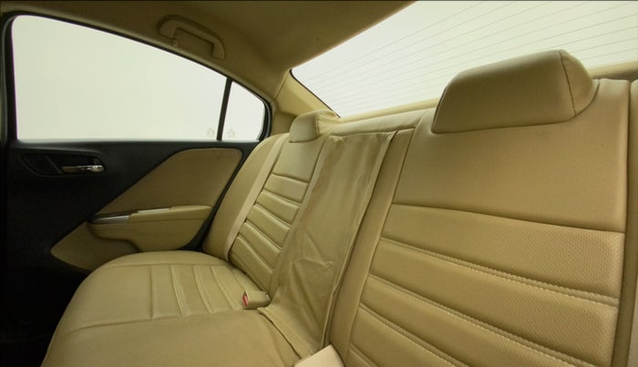 2015 Honda City 1.5L I-VTEC V MT, Petrol, Manual, 41,122 km, Right Side Rear Door Cabin