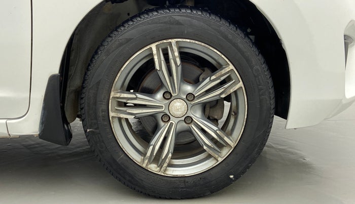 2015 Honda Jazz 1.2 SV PETROL, CNG, Manual, 46,165 km, Right Front Wheel