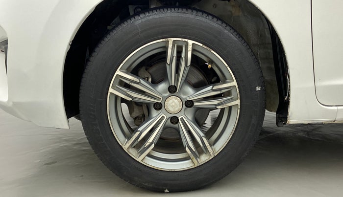 2015 Honda Jazz 1.2 SV PETROL, CNG, Manual, 46,165 km, Left Front Wheel