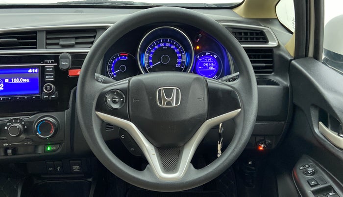 2015 Honda Jazz 1.2 SV PETROL, CNG, Manual, 46,165 km, Steering Wheel Close Up