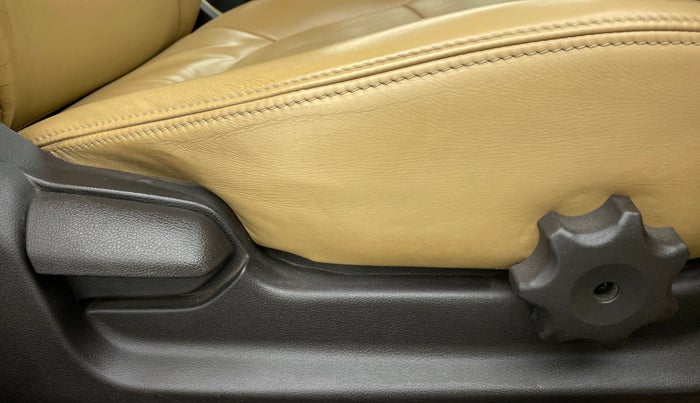 2013 Hyundai Verna FLUIDIC 1.6 SX VTVT, Petrol, Manual, 50,846 km, Driver Side Adjustment Panel