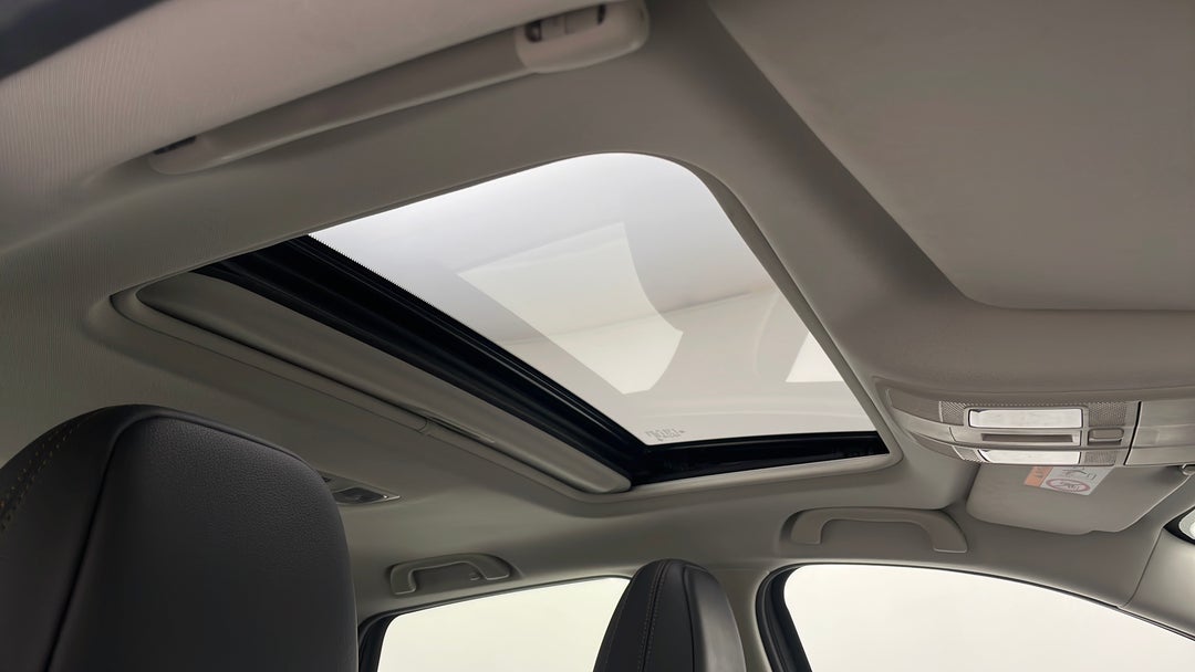 Interior Sunroof/Moonroof