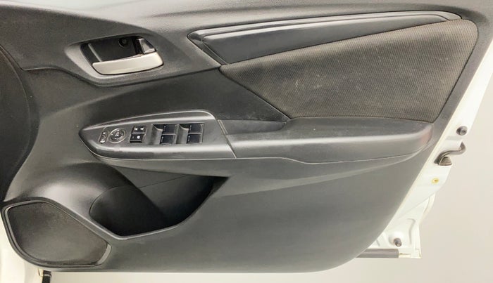 2018 Honda WR-V 1.2 i-VTEC S MT Edge Edition, Petrol, Manual, 70,770 km, Driver Side Door Panels Control