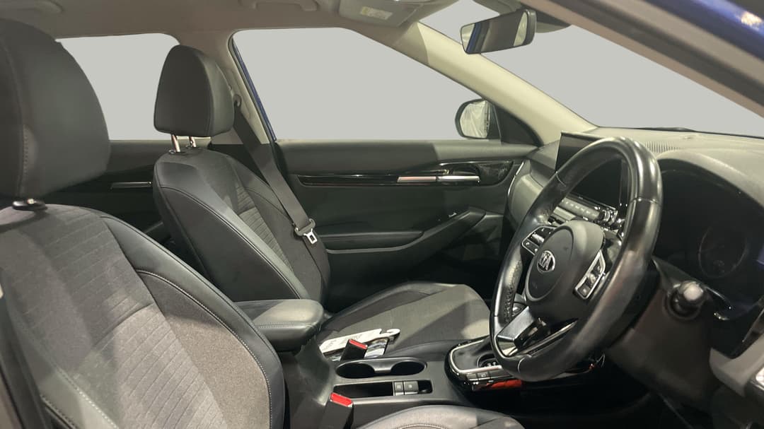 2020 Kia Seltos Sport+ (FWD), Automatic, 52484 km, Right Side Front Door Cabin View