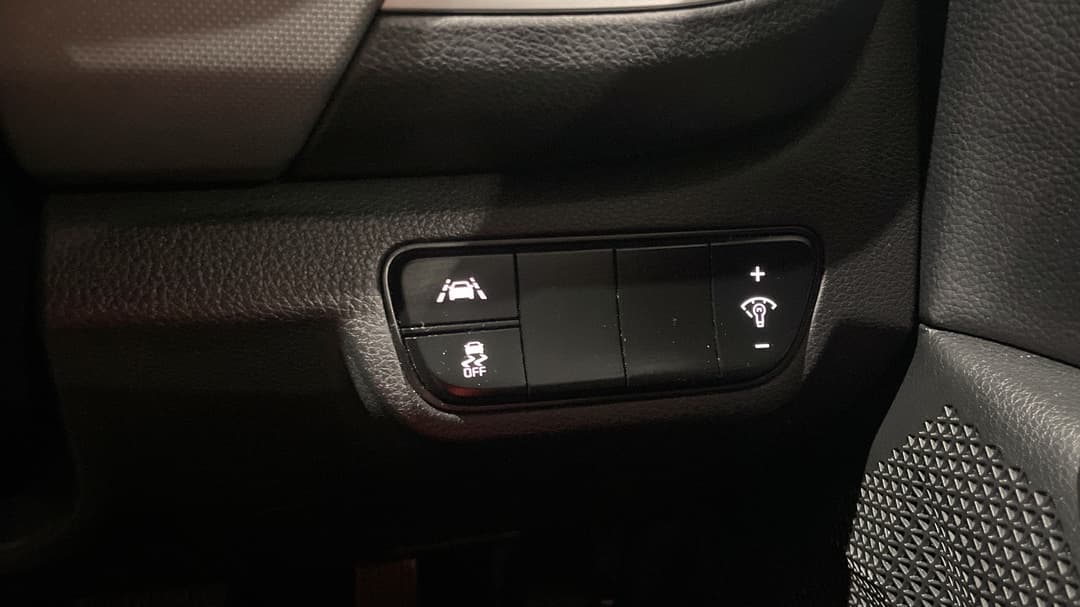 2020 Kia Seltos Sport+ (FWD), Automatic, 52484 km, Utility Switches/Buttons