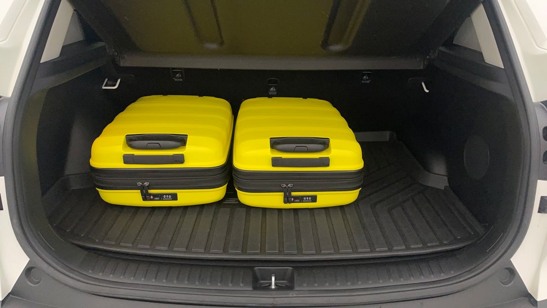 2020 Kia Seltos Gt-line (awd), Automatic, 49483 km, Boot Inside View with Luggage