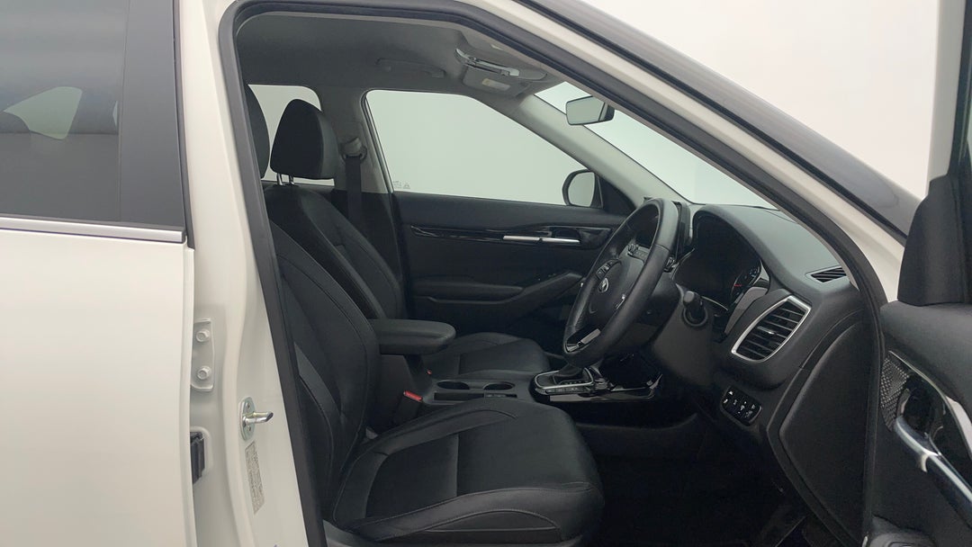 2020 Kia Seltos Gt-line (awd), Automatic, 49483 km, Right Side Front Door Cabin View