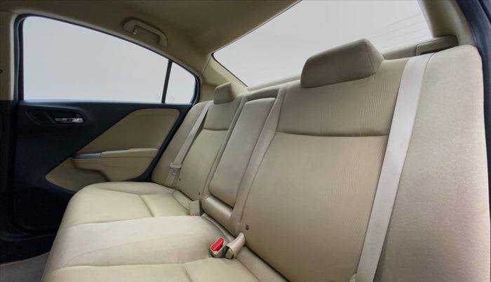2016 Honda City V MT PETROL, Petrol, Manual, 50,103 km, Right Side Rear Door Cabin