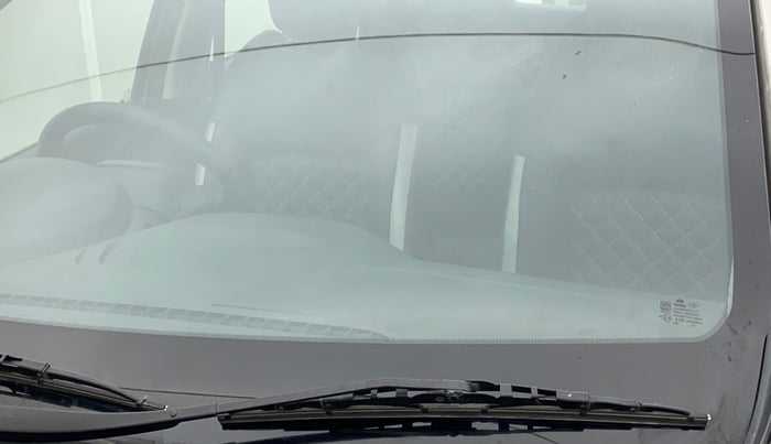 2019 Tata TIAGO NRG PETROL, Petrol, Manual, 14,209 km, Front windshield - Minor spot on windshield