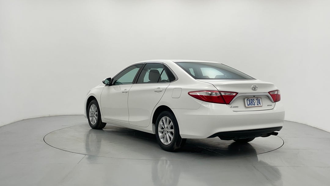 Left Back Diagonal (45- Degree) View