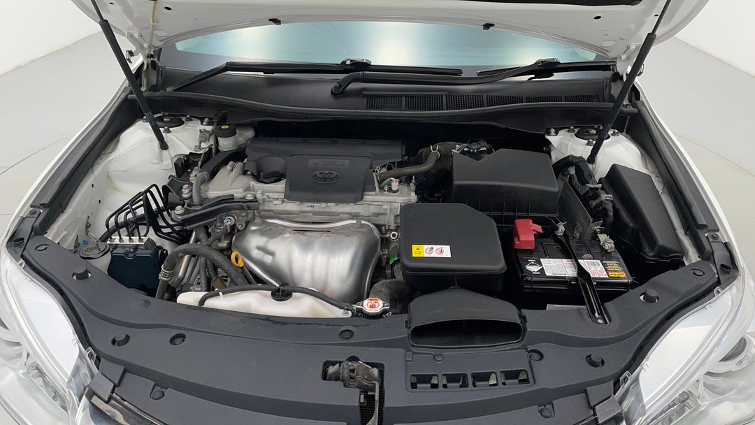 Open Bonnet (Engine)