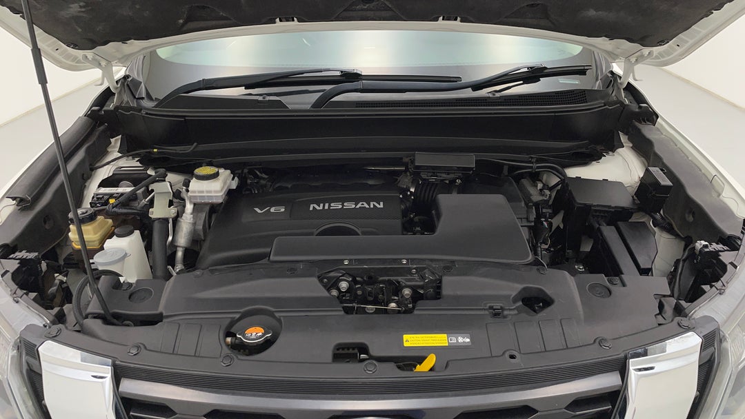 Open Bonnet (Engine)