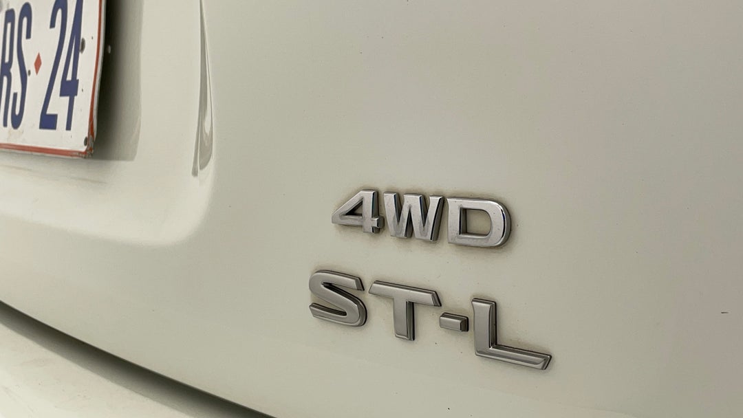 Badge (Boot Right Side)