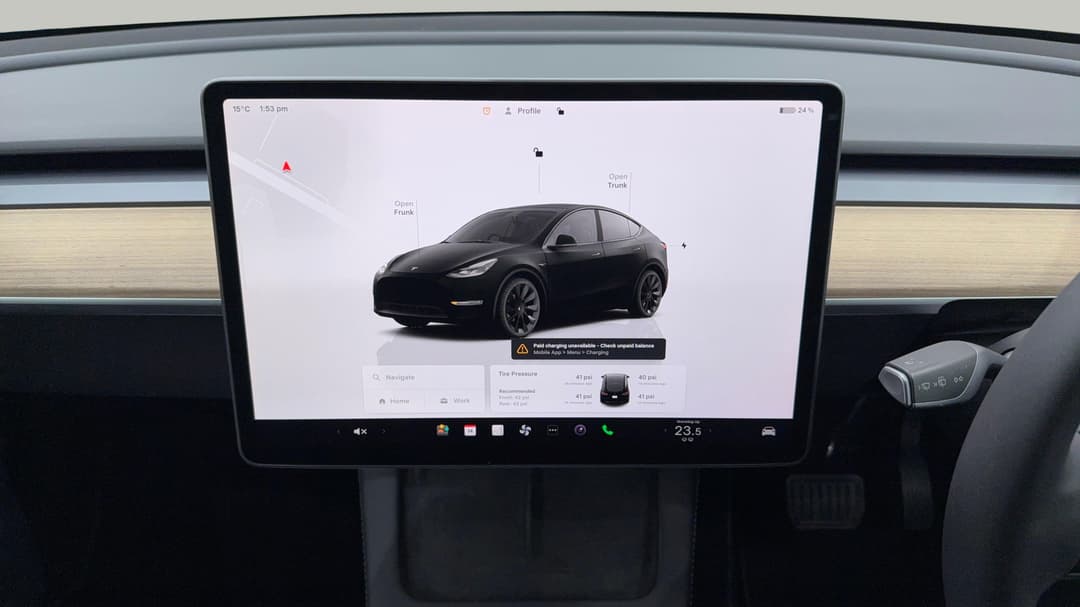 2023 Tesla Model Y Rear-wheel Drive, Automatic, 72983 km, Center Console