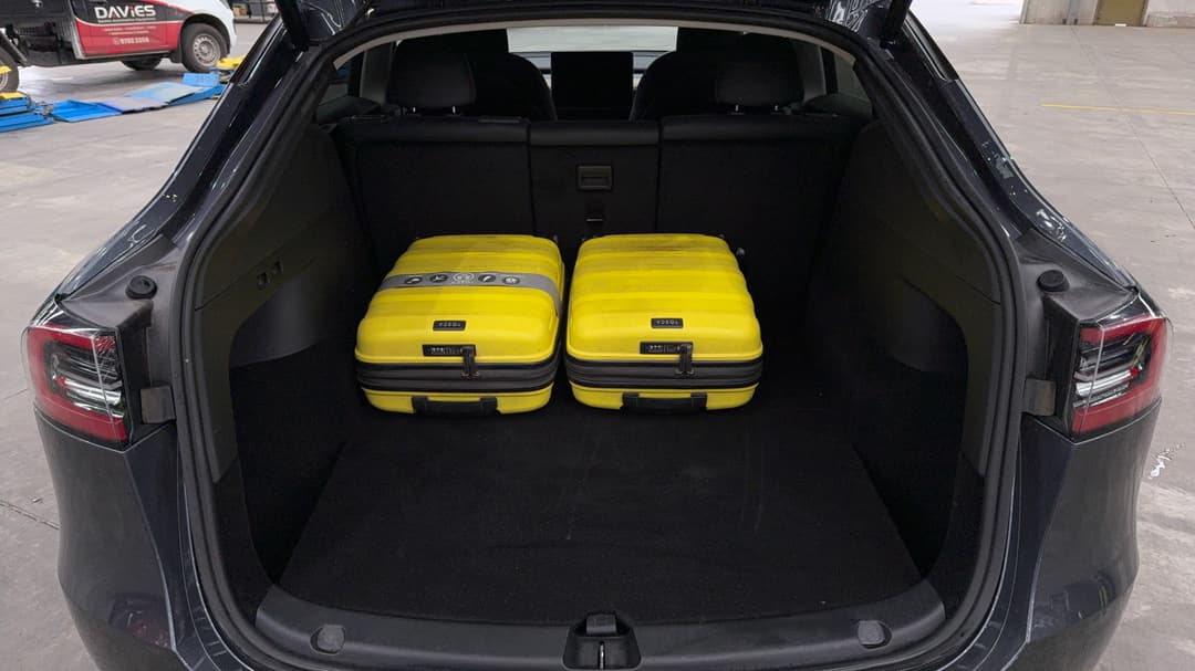 2023 Tesla Model Y Rear-wheel Drive, Automatic, 72983 km, Boot Inside View with Luggage