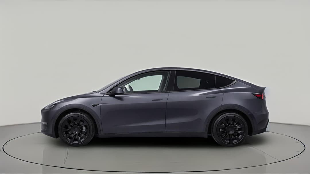 2023 Tesla Model Y Rear-wheel Drive, Automatic, 72983 km, Left Side View