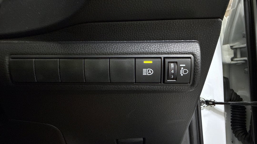 2024 Toyota Corolla Ascent Sport + Conv Pk Hybrid, Automatic, 25035 km, Utility Switches/Buttons