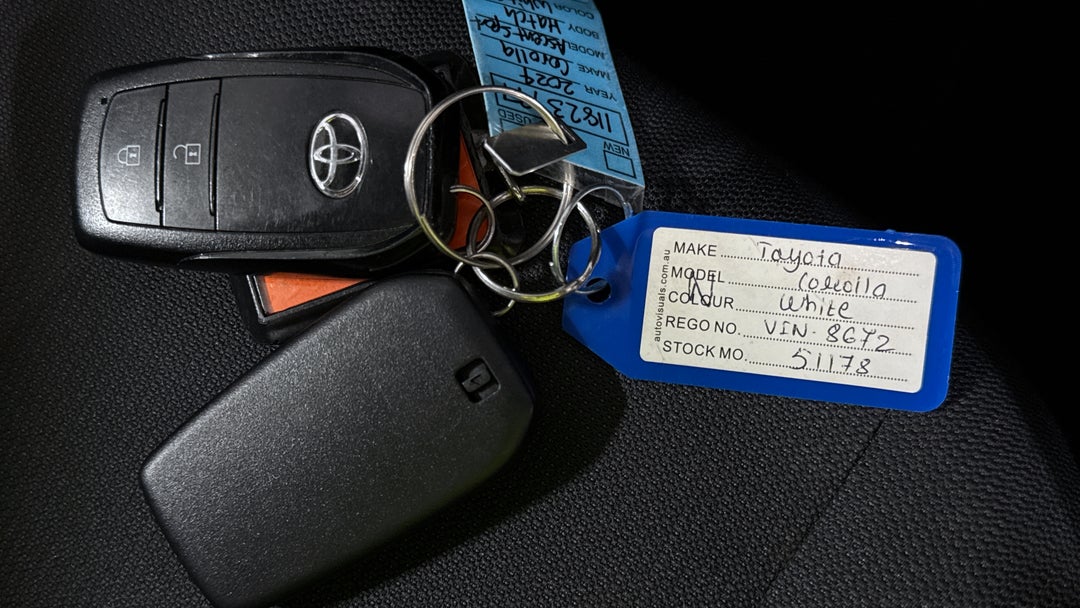 2024 Toyota Corolla Ascent Sport + Conv Pk Hybrid, Automatic, 25035 km, Key Close-up