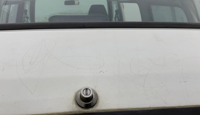 2017 Maruti OMNI E 8 STR, Petrol, Manual, 47,095 km, Dicky (Boot door) - Minor scratches