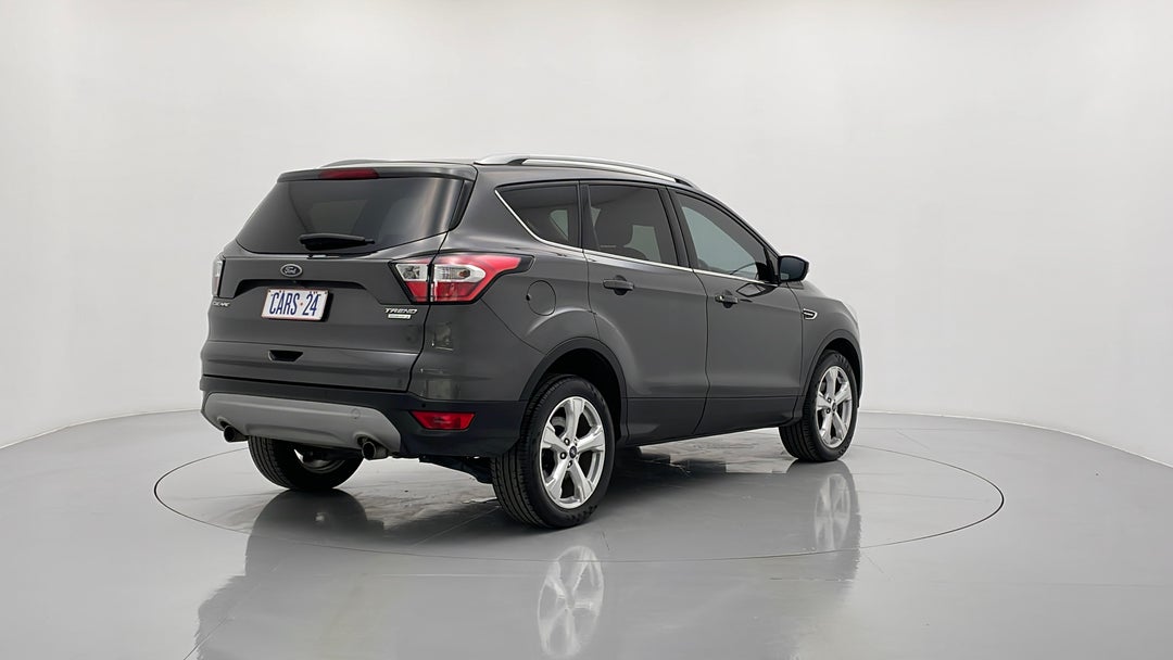 Right Back Diagonal (45- Degree) View