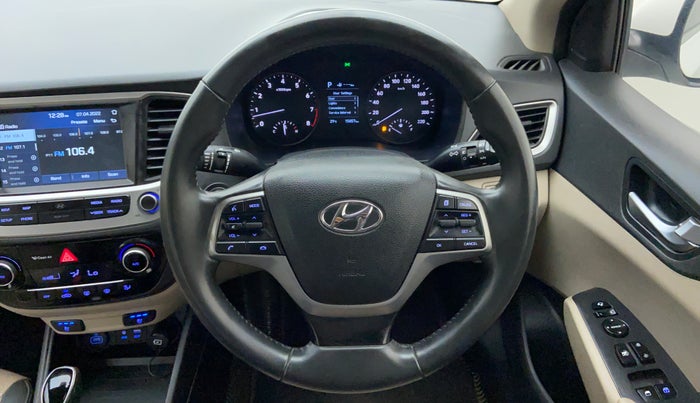 2018 Hyundai Verna 1.6 SX VTVT AT (O), Petrol, Automatic, 15,956 km, Steering Wheel Close Up