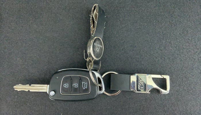 2018 Hyundai Elite i20 ASTA 1.2 AT, Petrol, Automatic, 20,001 km, Key Close-up