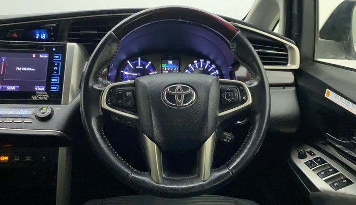 2020 Toyota Innova Crysta 2.4 VX 7 STR, Diesel, Manual, 47,338 km, Steering Wheel Close Up