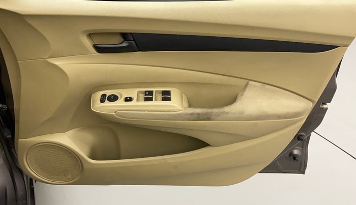 2012 Honda City 1.5L I-VTEC S MT, Petrol, Manual, 65,087 km, Driver Side Door Panels Control