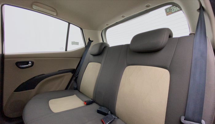 2013 Hyundai i10 SPORTZ 1.2 AT, Petrol, Automatic, 23,083 km, Right Side Rear Door Cabin