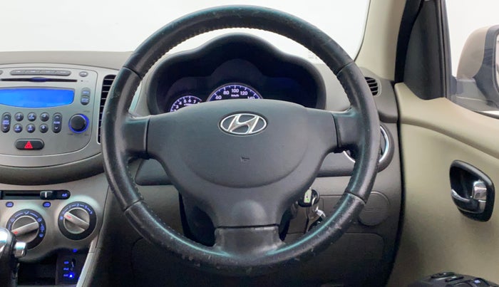2013 Hyundai i10 SPORTZ 1.2 AT, Petrol, Automatic, 23,083 km, Steering Wheel Close Up