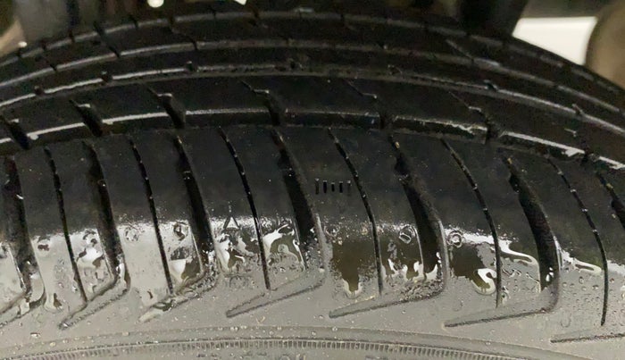 2019 Maruti Alto K10 VXI (O), Petrol, Manual, 21,572 km, Right Rear Tyre Tread