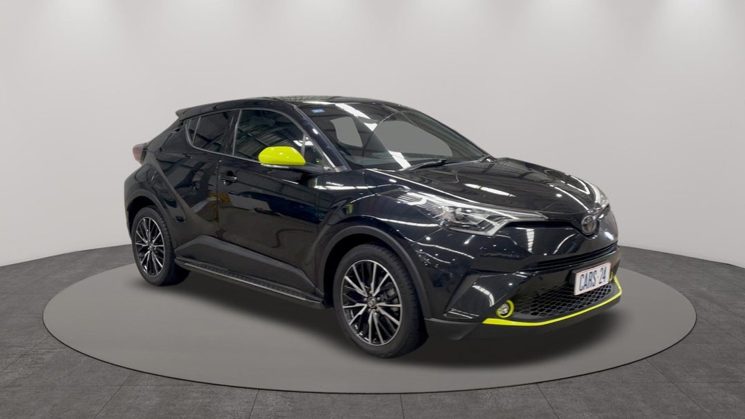 2018 Toyota C-HR Koba (2wd), Automatic, 107679 km, Right Front Diagonal (45- Degree) View