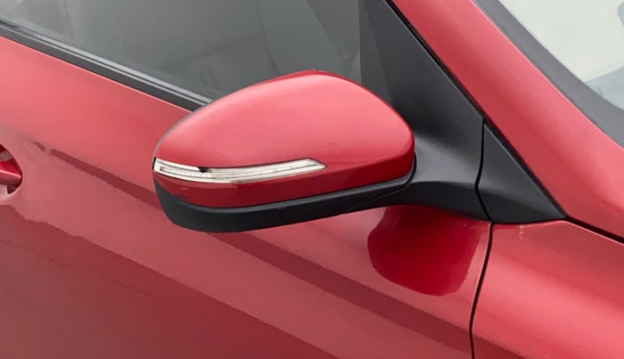 2016 Hyundai Elite i20 SPORTZ 1.2, Petrol, Manual, 33,272 km, Right rear-view mirror - Indicator light not working