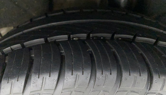 2016 Skoda Octavia 2.0 TDI STYLE PLUS AT, Diesel, Automatic, 96,455 km, Left Rear Tyre Tread