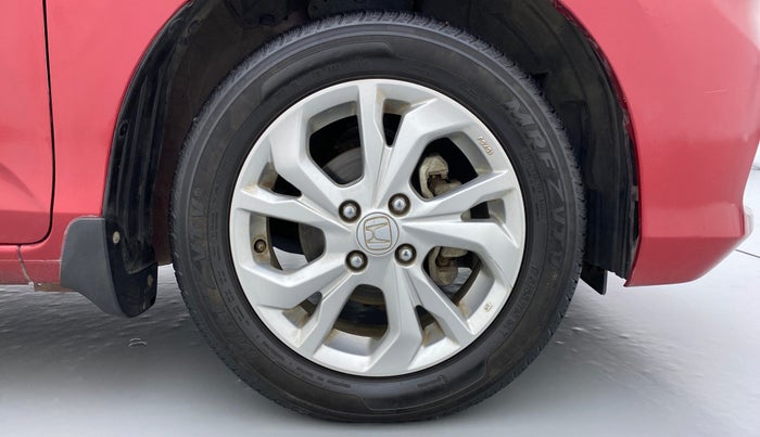 2018 Honda Amaze 1.2 VXMT I VTEC, Petrol, Manual, 11,723 km, Right Front Wheel