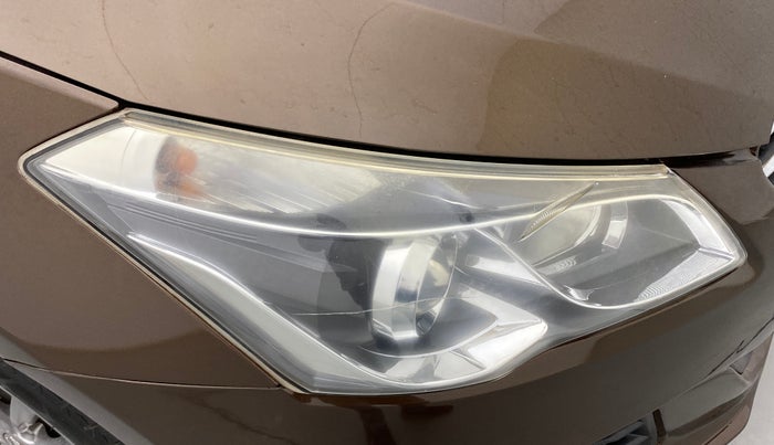 2017 Maruti Ciaz ALPHA DIESEL 1.3, Diesel, Manual, 79,751 km, Right headlight - Faded