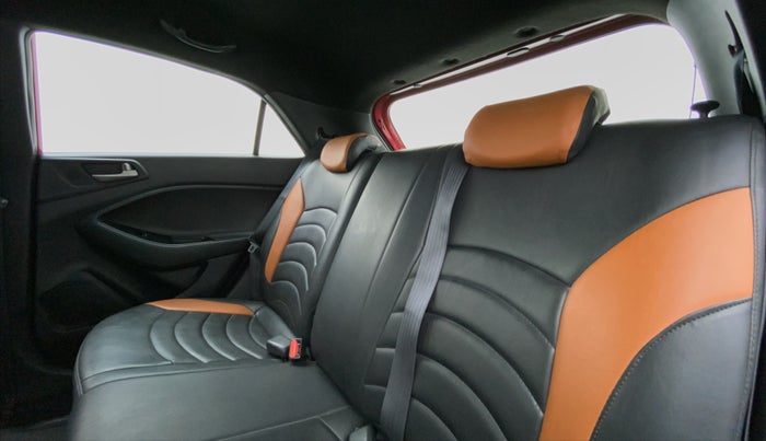 2015 Hyundai i20 Active 1.4 SX, Diesel, Manual, 71,997 km, Right Side Rear Door Cabin