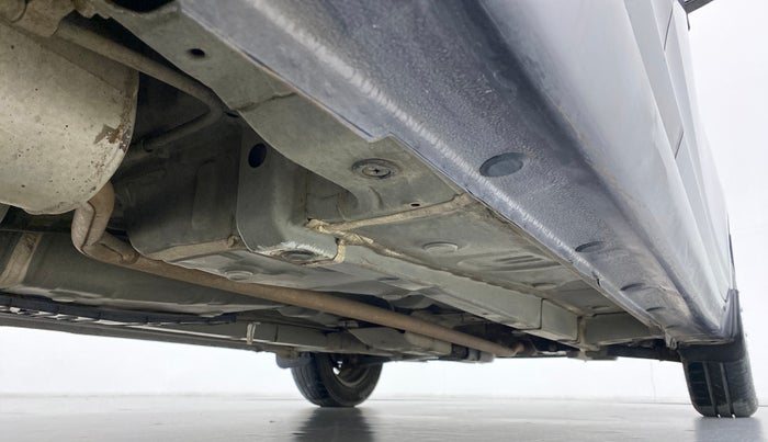 2015 Hyundai Eon MAGNA PLUS, Petrol, Manual, 40,766 km, Right Side Underbody