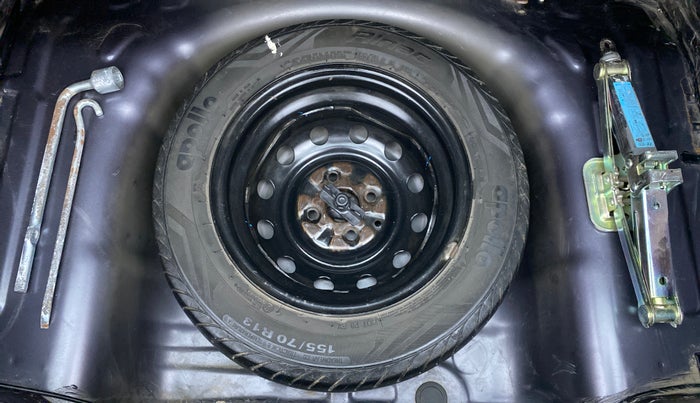 2015 Hyundai Eon MAGNA PLUS, Petrol, Manual, 40,766 km, Spare Tyre