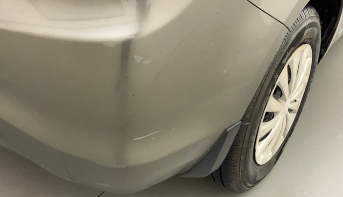 2017 Maruti Swift Dzire VXI, Petrol, Manual, 65,798 km, Rear bumper - Minor scratches