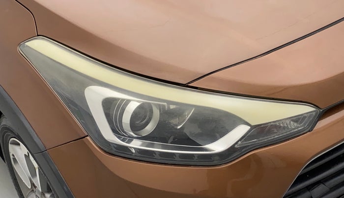 2016 Hyundai i20 Active 1.2 S, Petrol, Manual, 66,066 km, Right headlight - Minor scratches