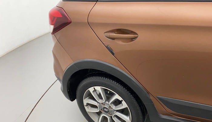 2016 Hyundai i20 Active 1.2 S, Petrol, Manual, 66,066 km, Right quarter panel - Minor scratches