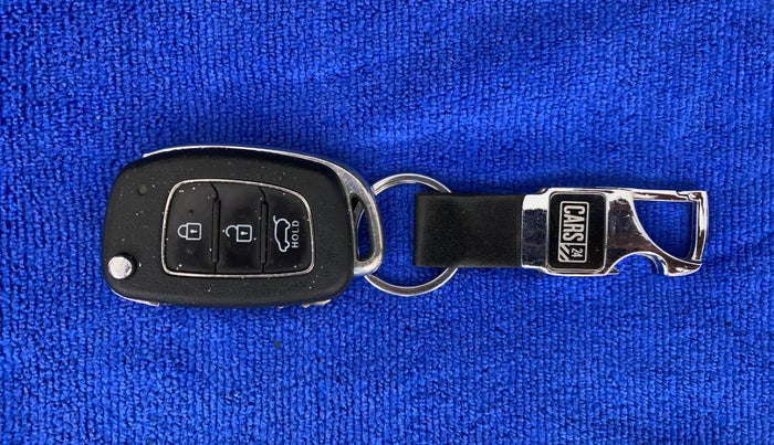 2016 Hyundai i20 Active 1.2 S, Petrol, Manual, 66,066 km, Key Close Up